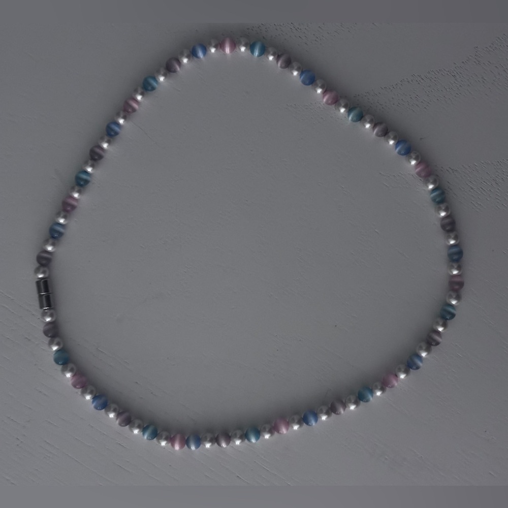 3/20$ Cotton Candy Pearl Necklace